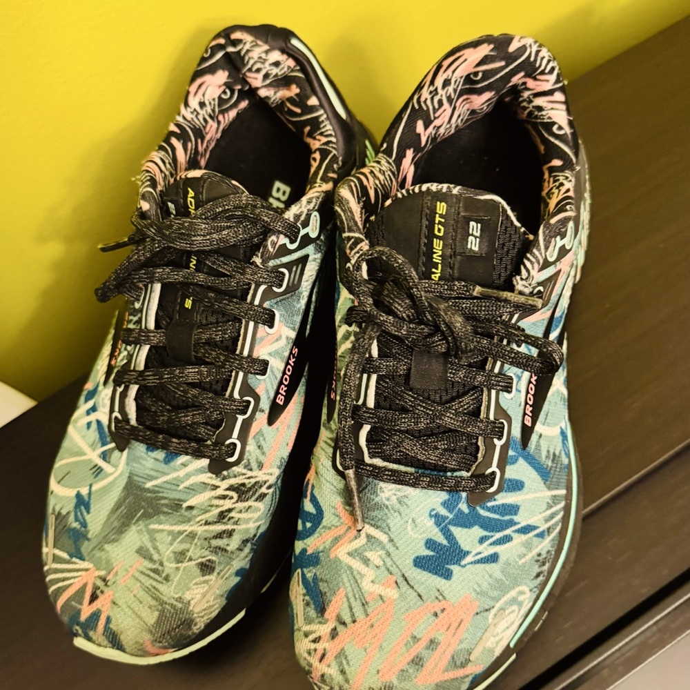 Women’s Brooks Adrenaline GTS